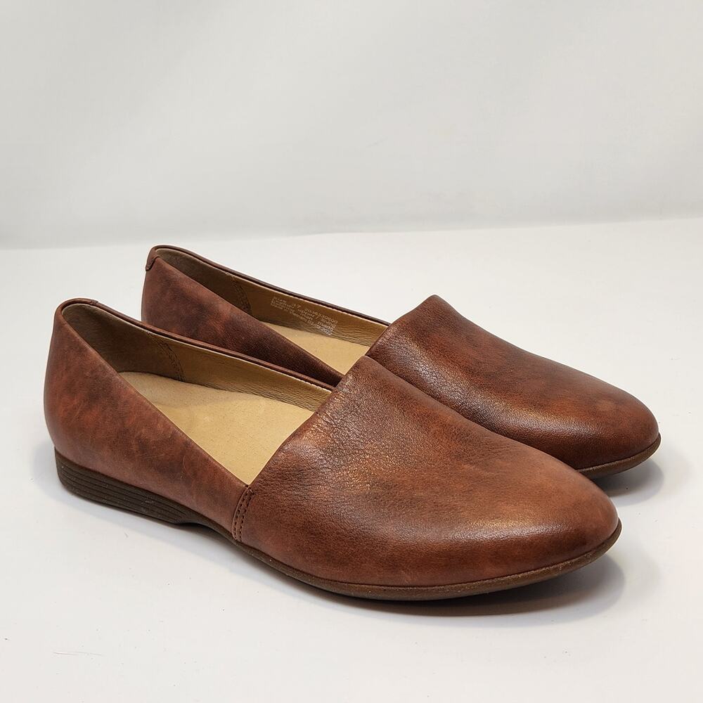 Dansko Larisa Saddle Brown Leather Flats Women Size 37 US 6.5 Slip On Comfort